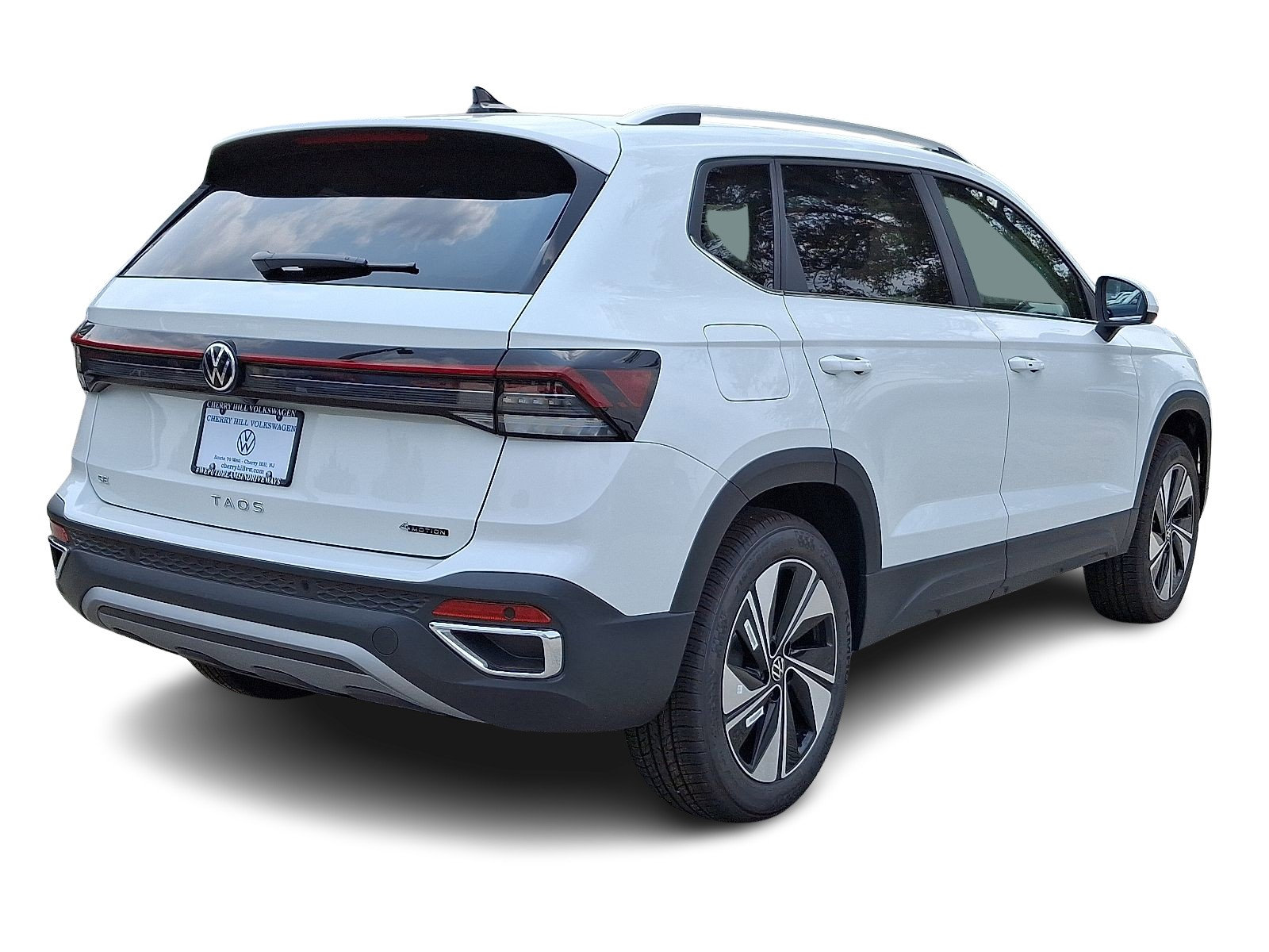 2025 Volkswagen Taos SE photo 4
