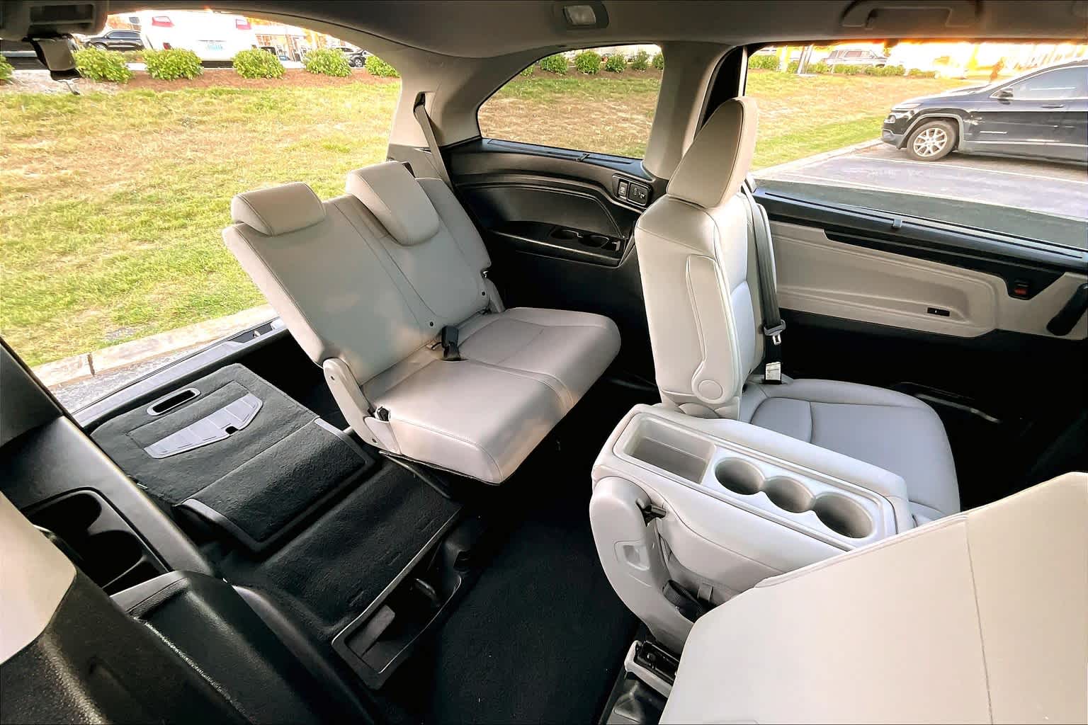 2019 Honda Odyssey Touring photo 19