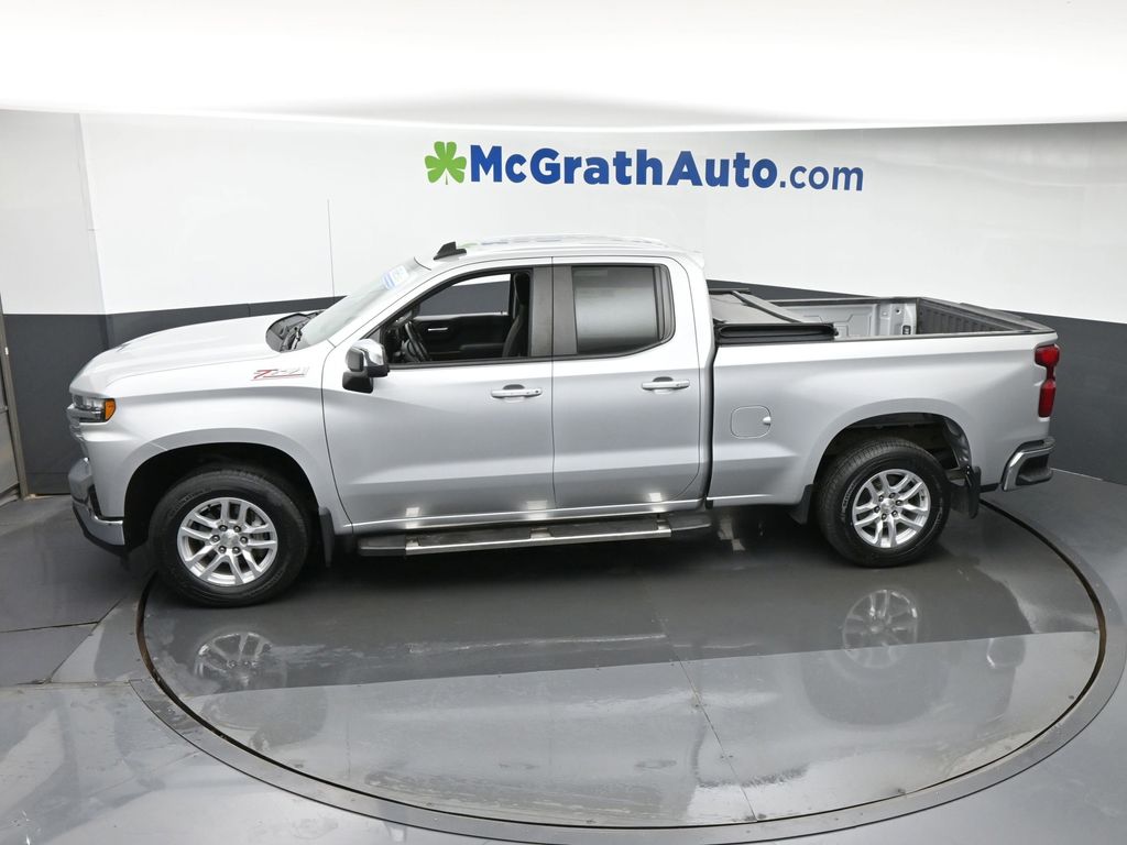 2019 Chevrolet Silverado 1500 LT photo 16