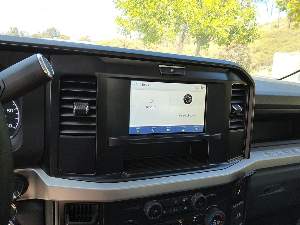 2025 Ford F-550 photo 10