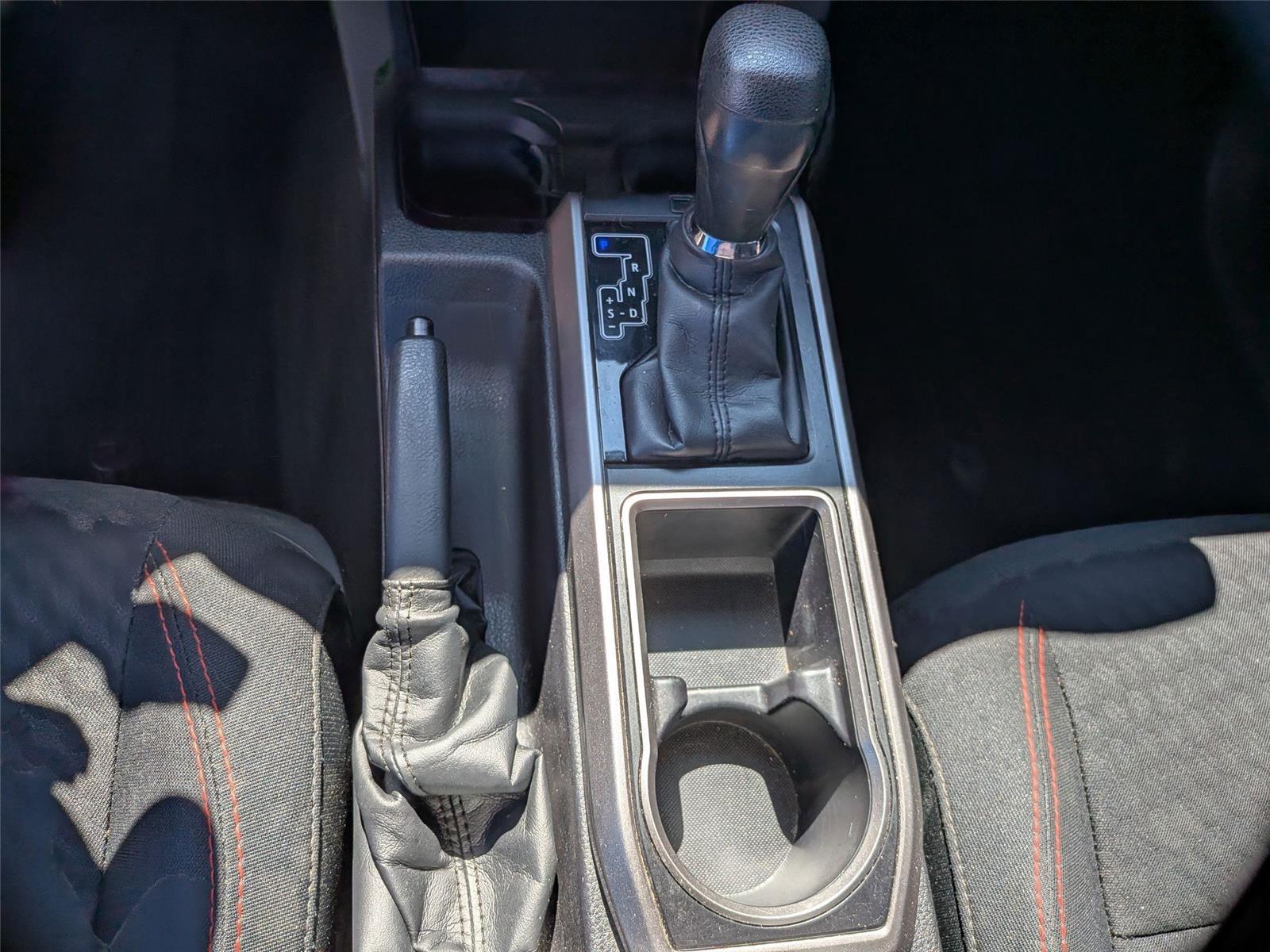 2022 Toyota Tacoma SR5 Double Cab V6 photo 23