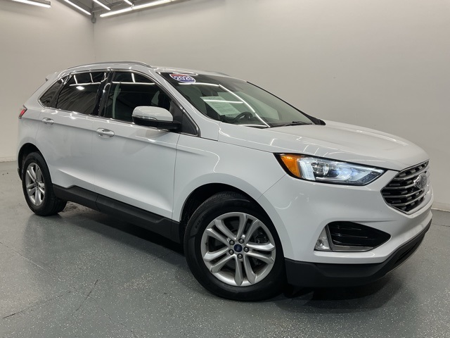 2020 Ford Edge SEL photo 2
