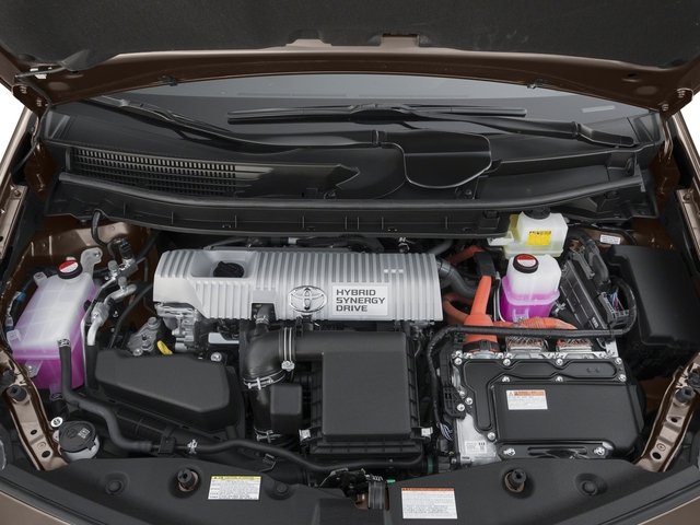 2017 Toyota Prius V Four photo 13