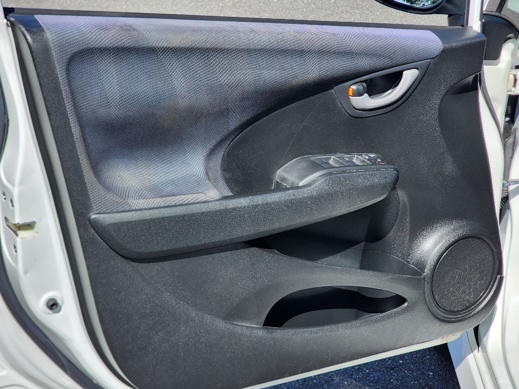 2010 Honda Fit Sport photo 22