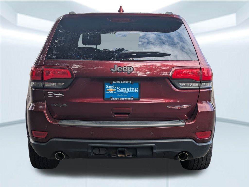2018 Jeep Grand Cherokee Trailhawk photo 2