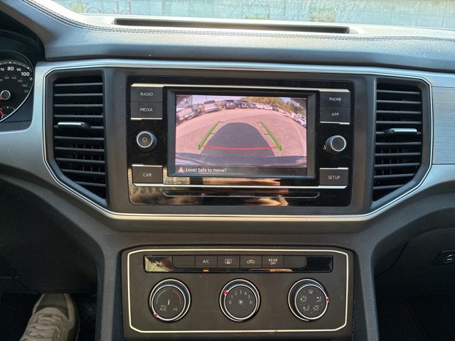 2018 Volkswagen Atlas S photo 12