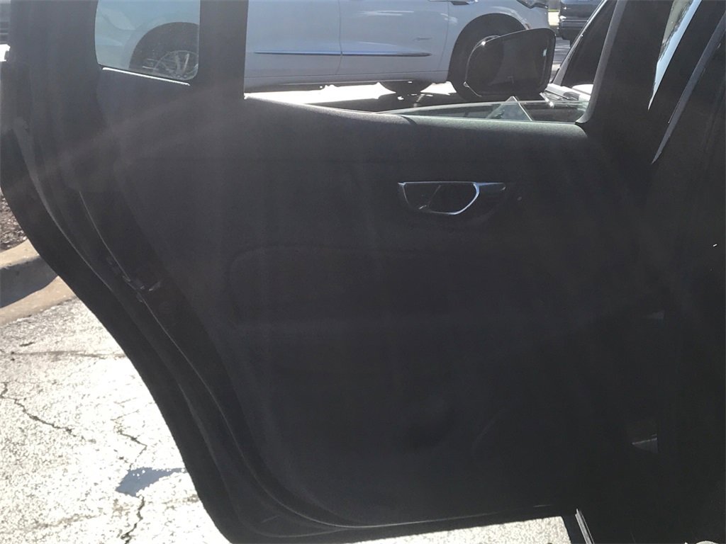 2021 Volvo S60 Inscription photo 25