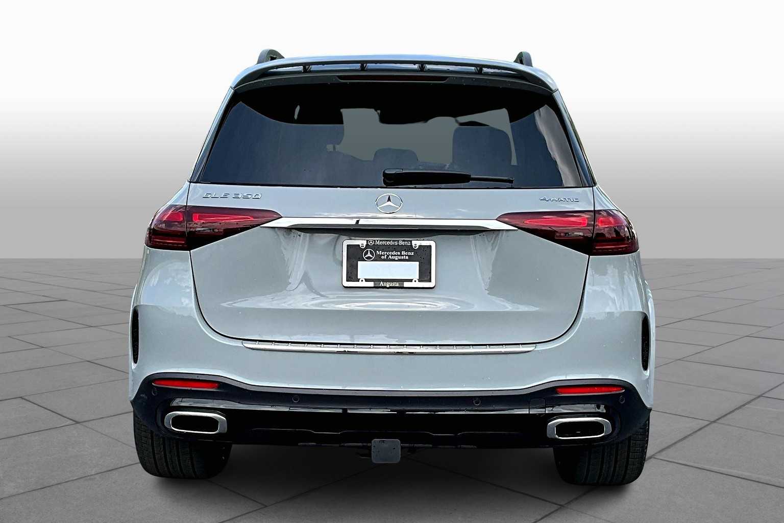 2025 Mercedes Benz GLE 350 4MATIC photo 3