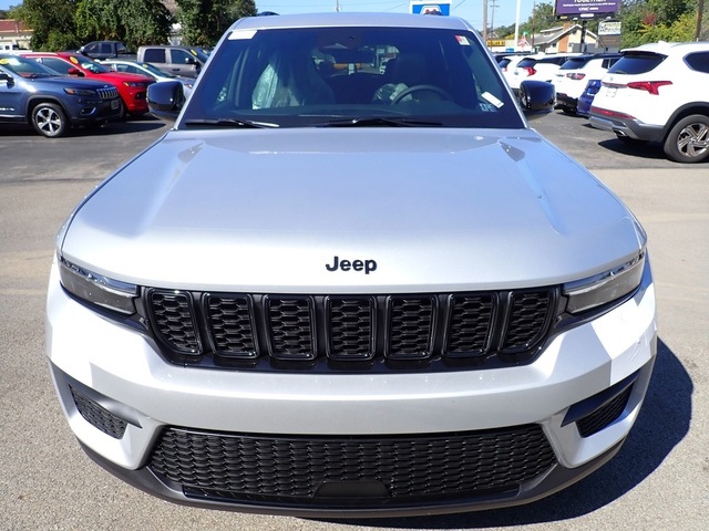 2025 Jeep Grand Cherokee Altitude X photo 8