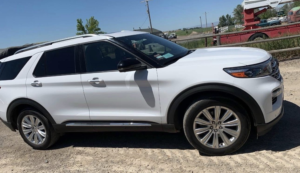 2020 Ford Explorer Limited's photo