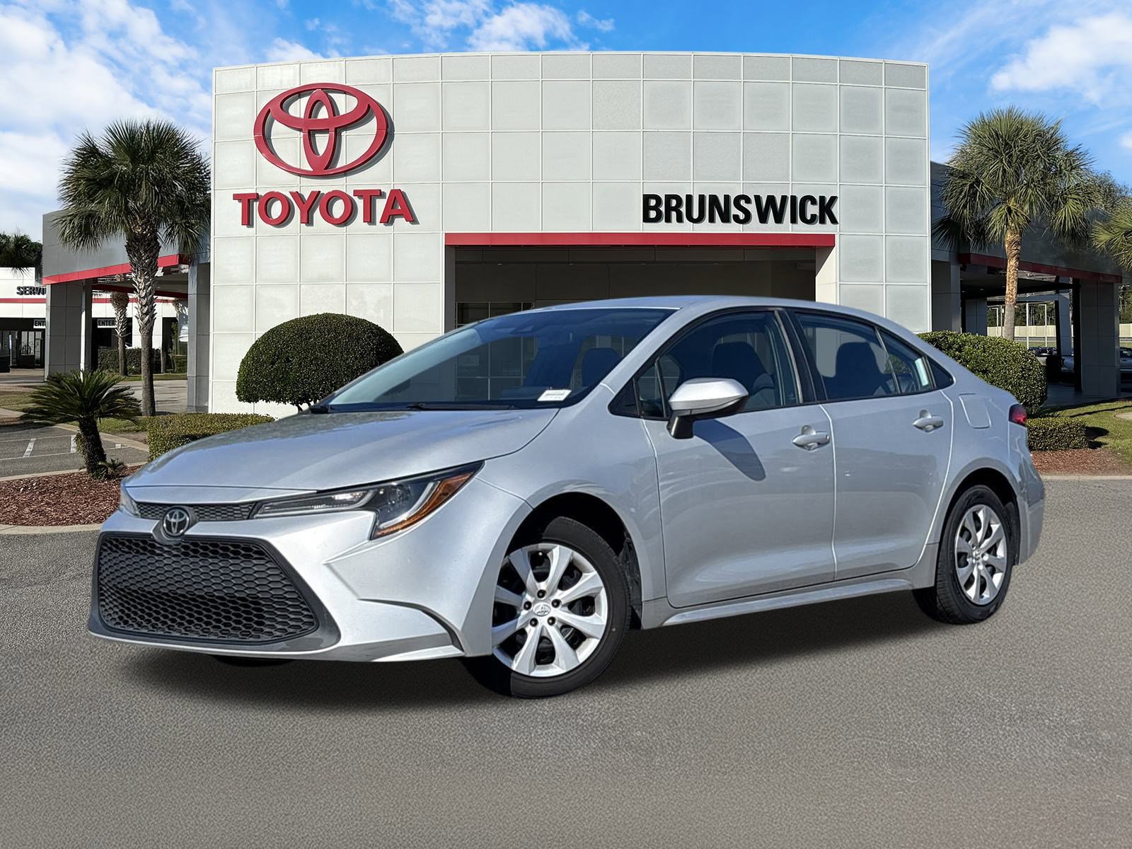 2021 Toyota Corolla LE's photo