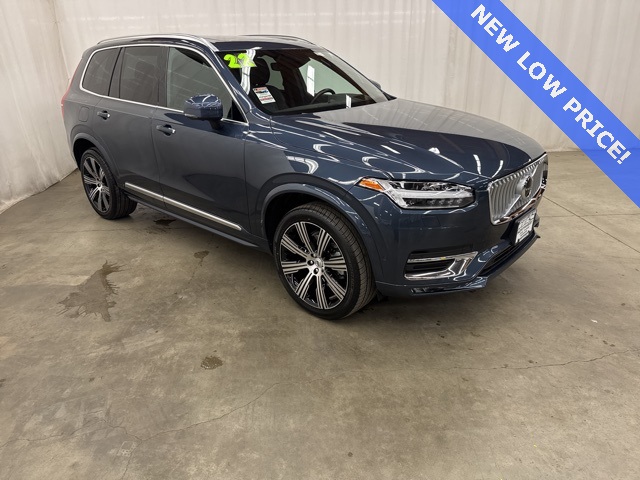 2022 Volvo XC90 Inscription