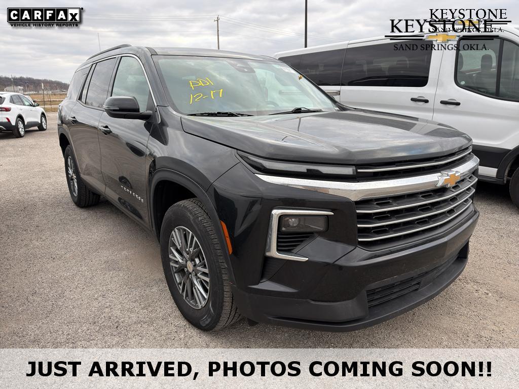 2025 Chevrolet Traverse LT's photo