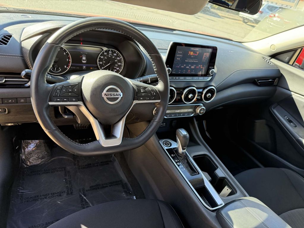 2020 Nissan Sentra SV photo 2