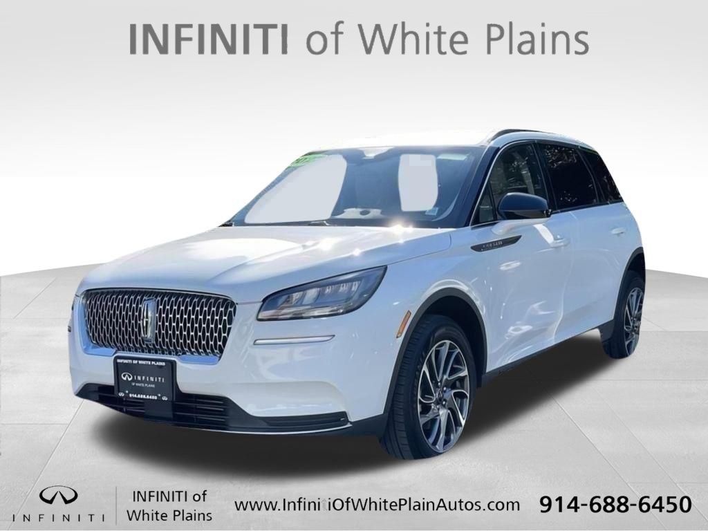 2022 Lincoln Corsair Base