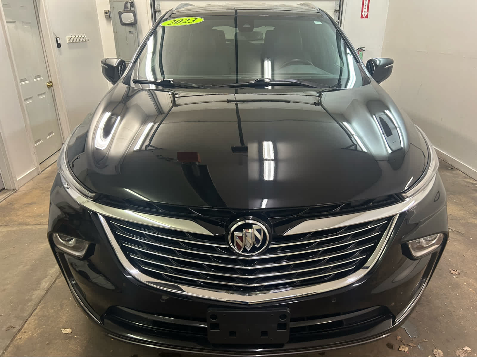 2023 Buick Enclave Essence photo 9