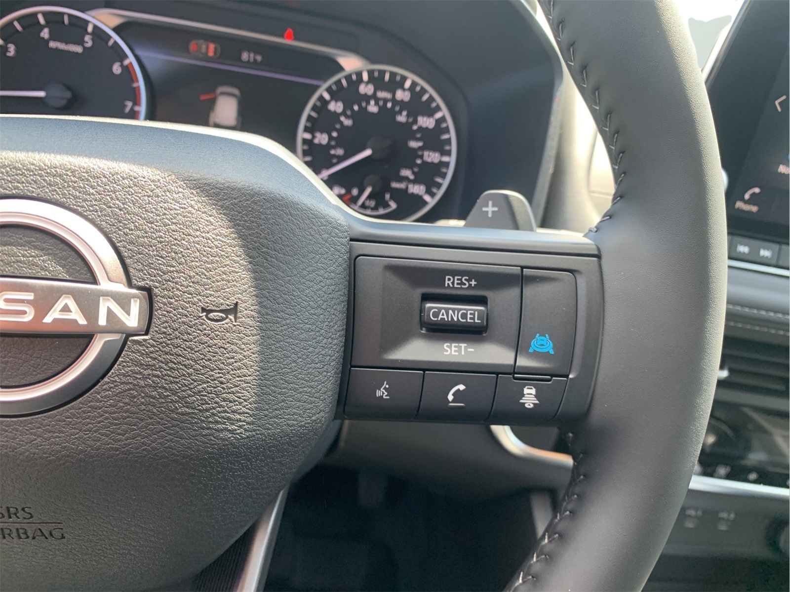 2026 Nissan Rogue SV photo 16