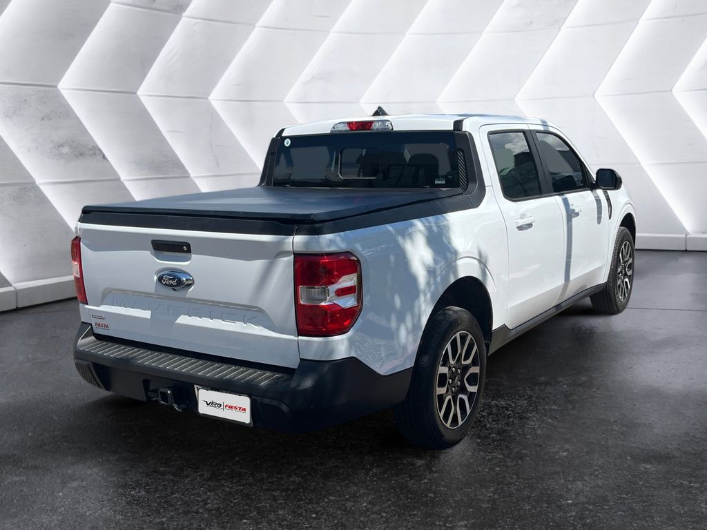 2024 Ford Maverick Lariat photo 2