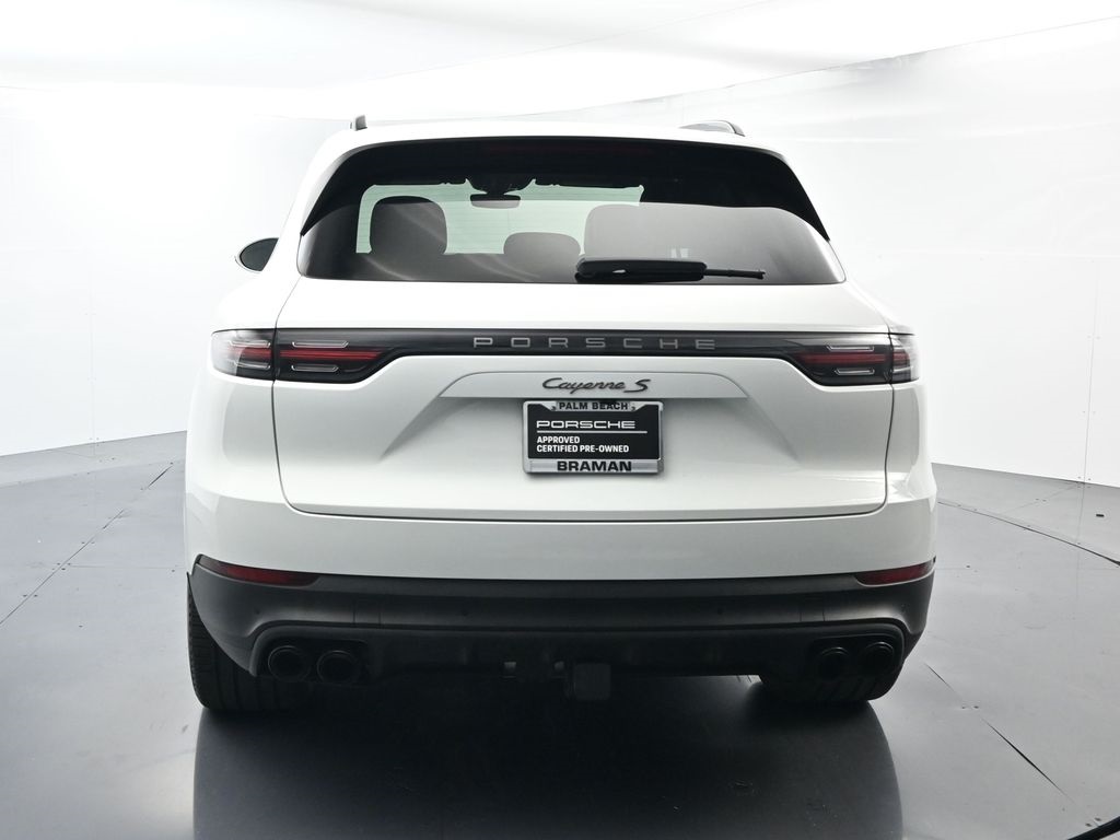 2023 Porsche Cayenne S Platinum Edition photo 12