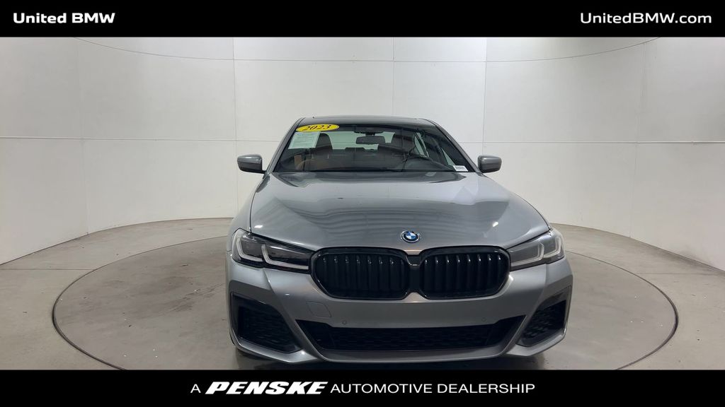 2023 Bmw 530e 5-Series photo 3