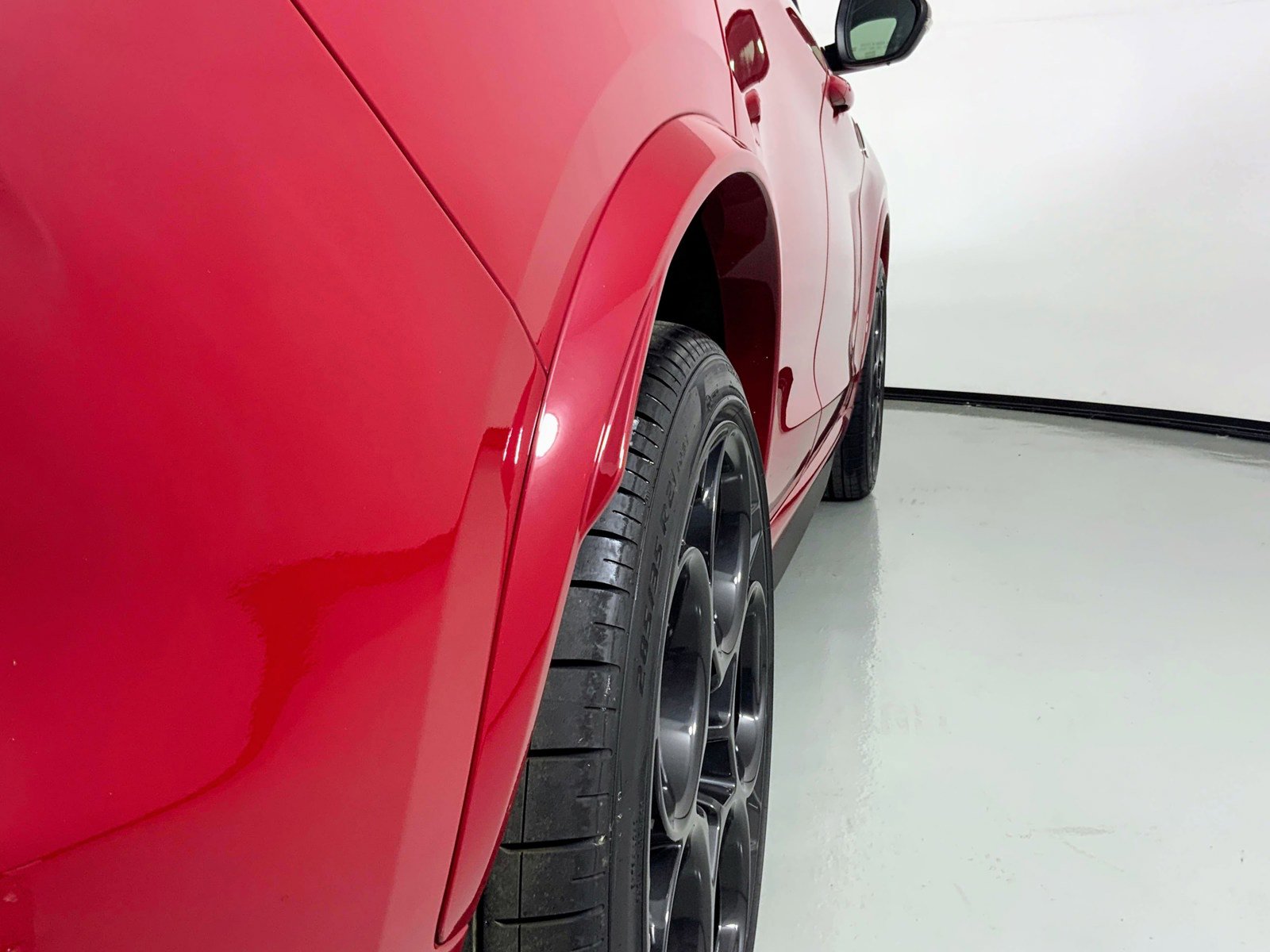 2024 Alfa Romeo Stelvio Quadrifoglio photo 3