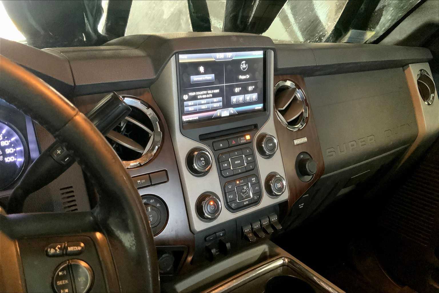 2015 Ford F-350 Lariat photo 6