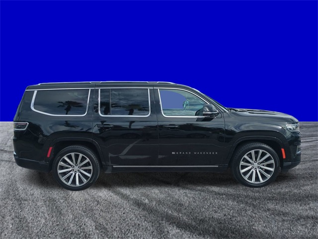 2023 Jeep Grand Wagoneer II Obsidian photo 3