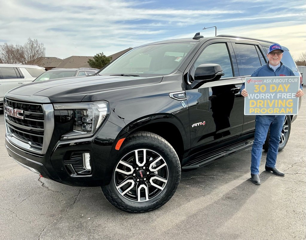 2021 GMC Yukon AT4's photo