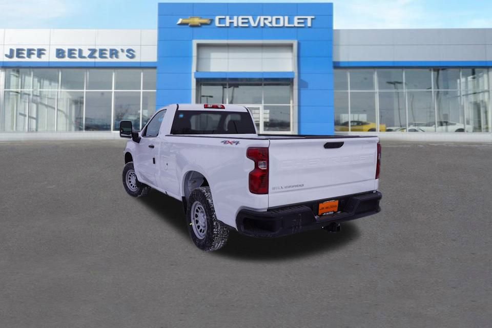 2025 Chevrolet Silverado 1500 LT photo 4