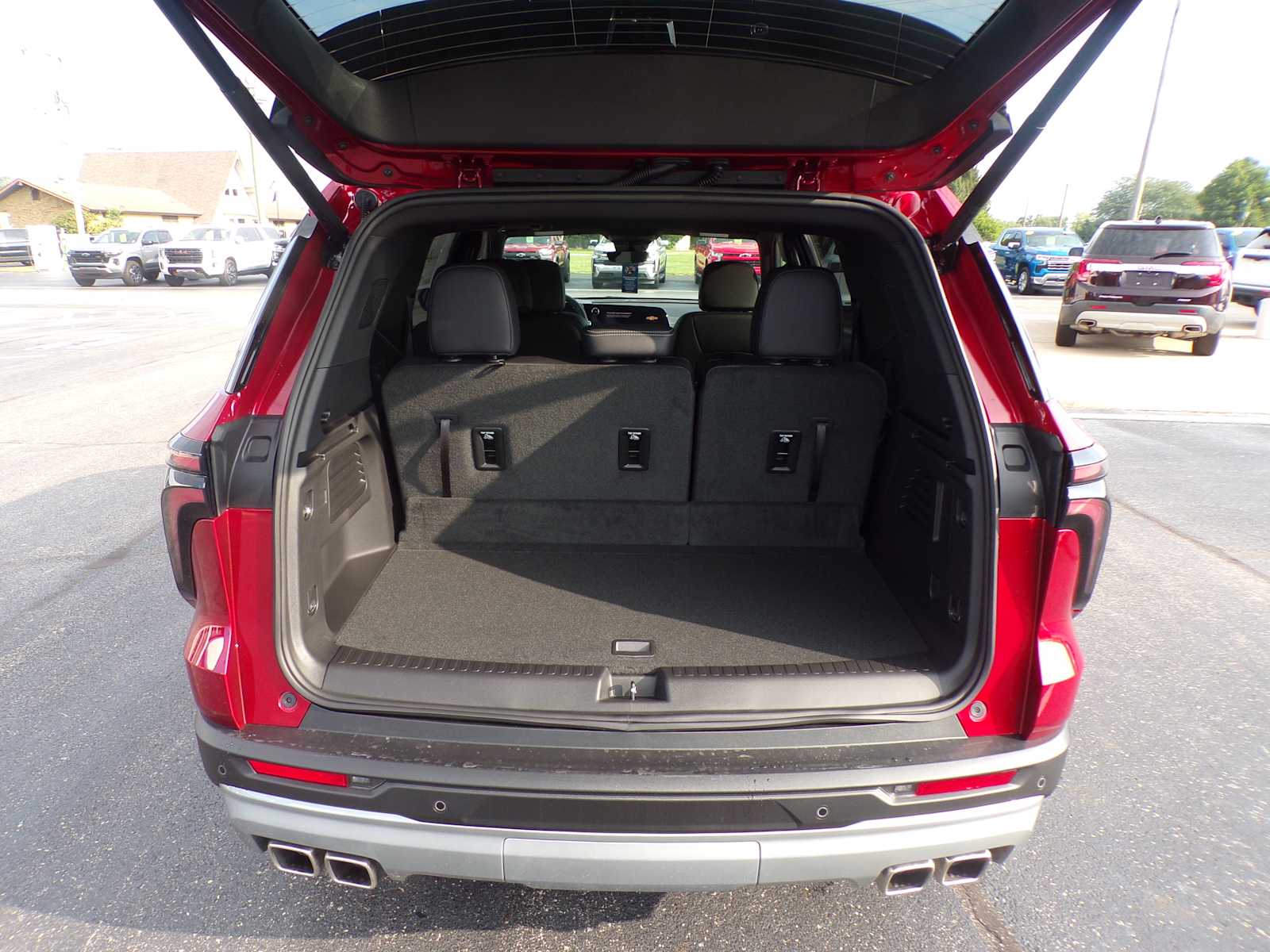 2026 Chevrolet Traverse photo 11