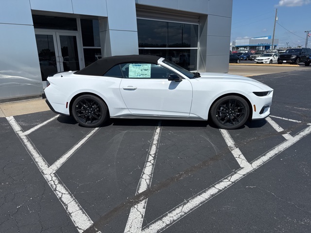 2025 Ford Mustang EcoBoost Premium Convertible photo 7