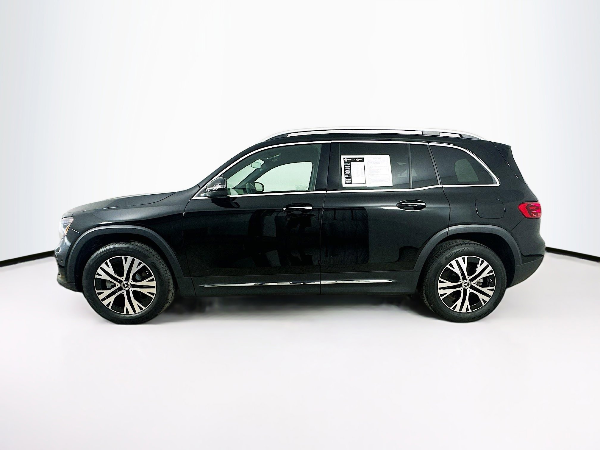 2024 Mercedes Benz GLB 250 4MATIC photo 4