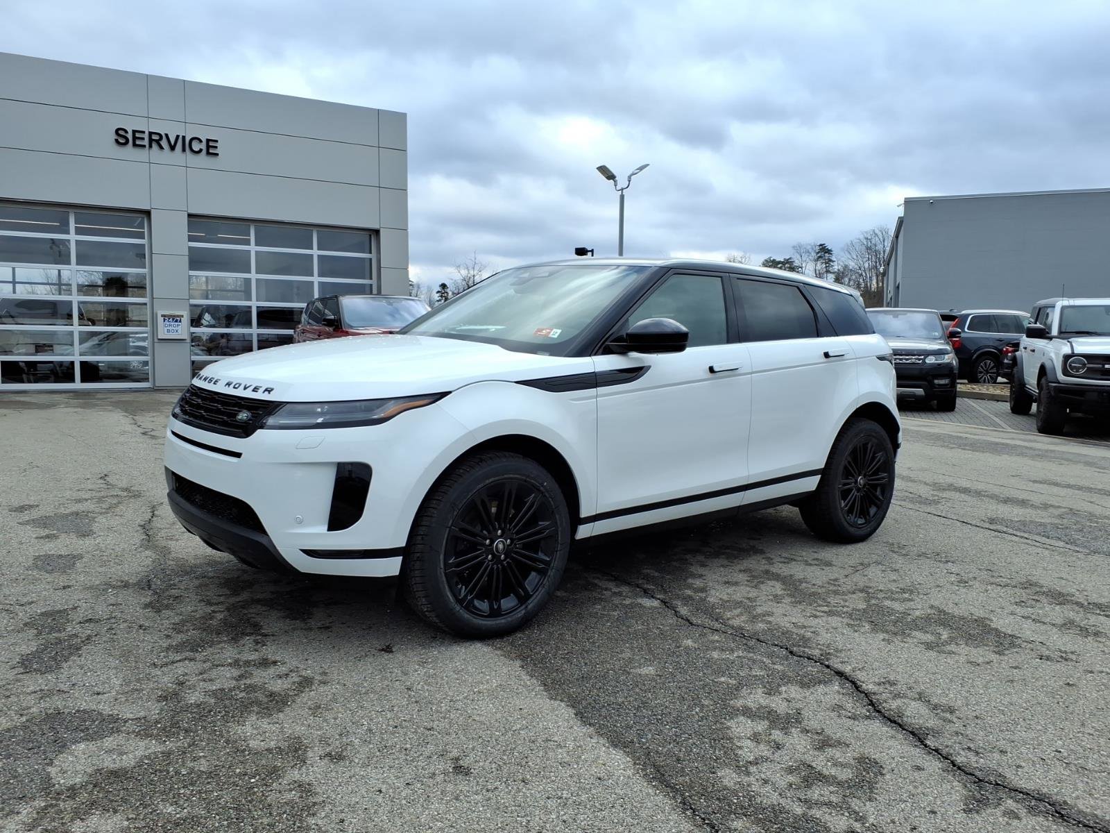 2026 Land Rover Range Rover Evoque S