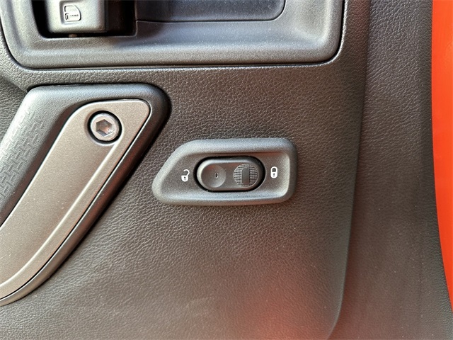 2015 Jeep Wrangler Unlimited Sport photo 22