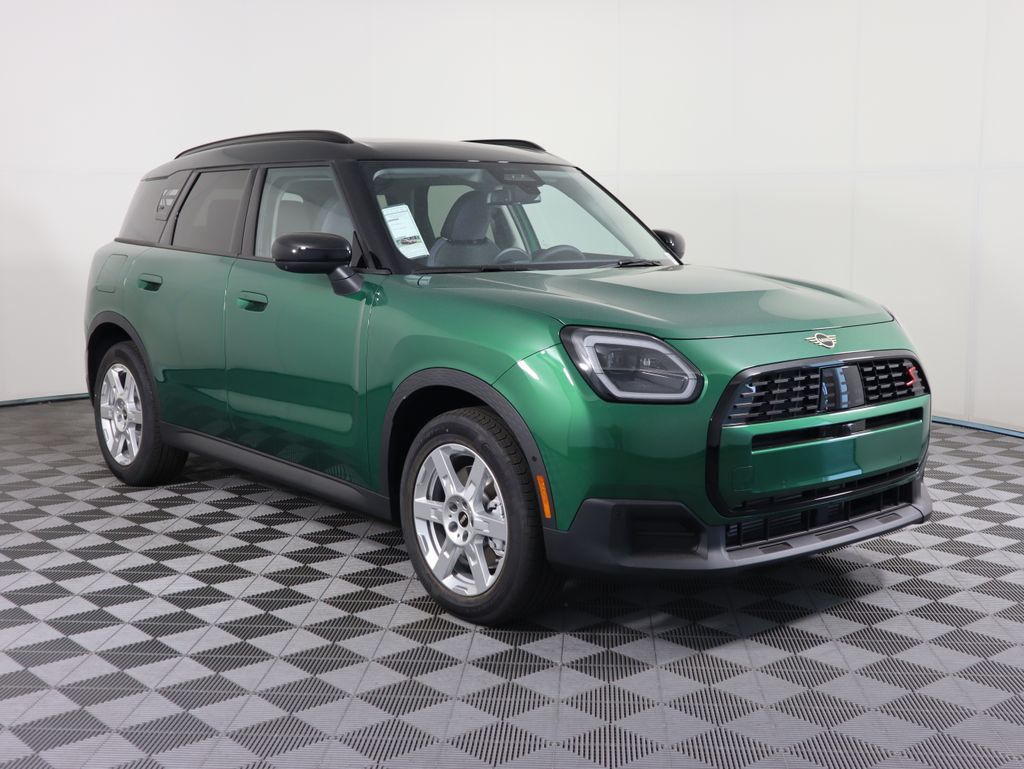 2025 Mini Countryman photo 2
