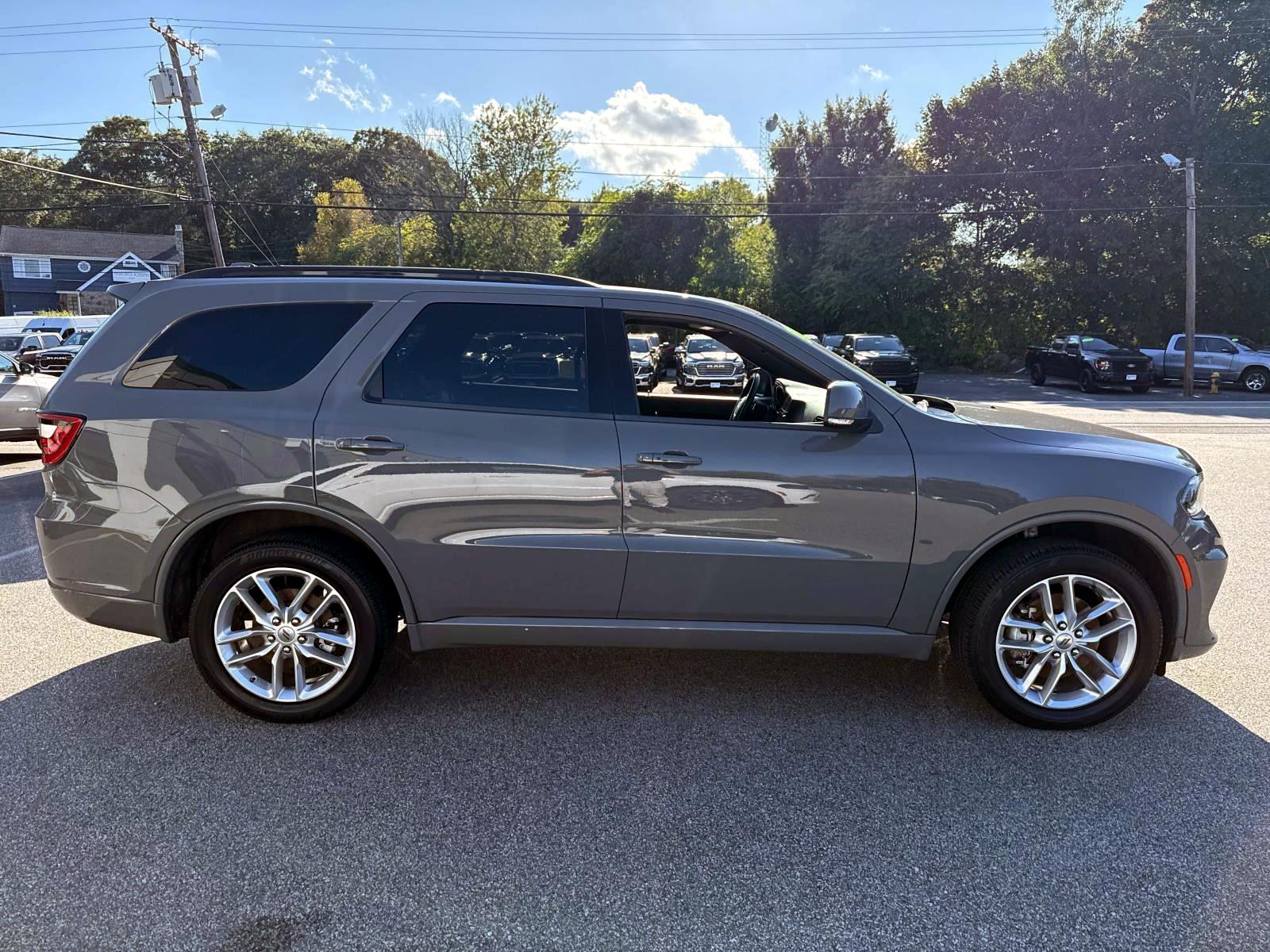 2022 Dodge Durango GT Plus photo 4