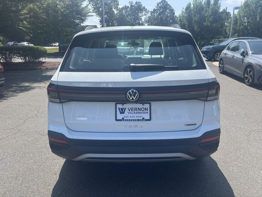 2025 Volkswagen Taos S photo 3