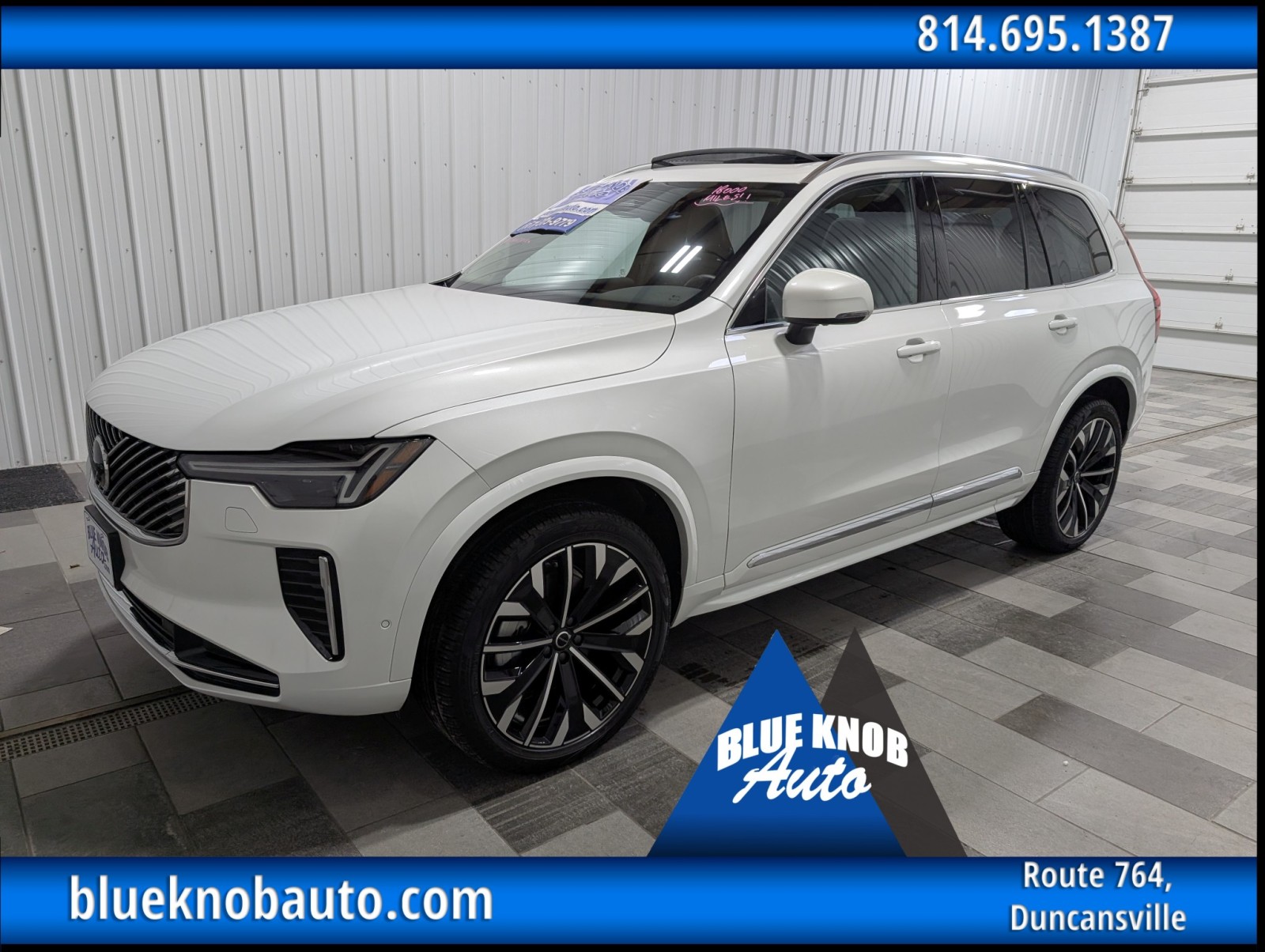 2025 Volvo XC90 Plus's photo