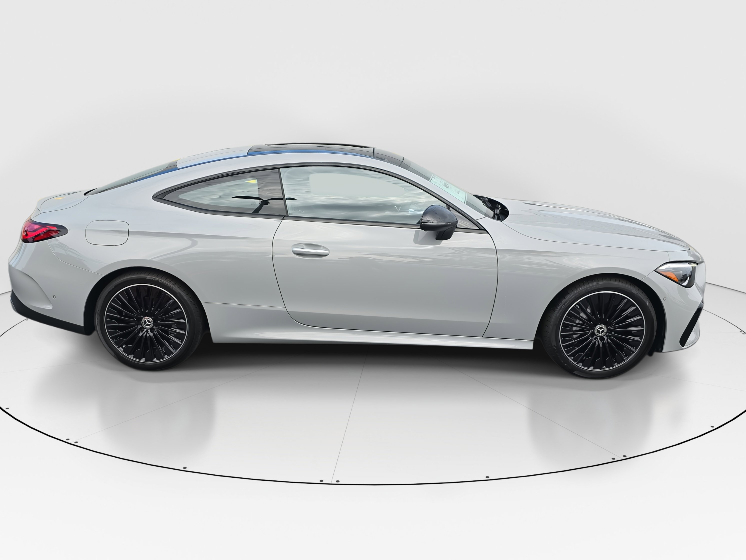 2026 Mercedes Benz CLE 300 4MATIC photo 3