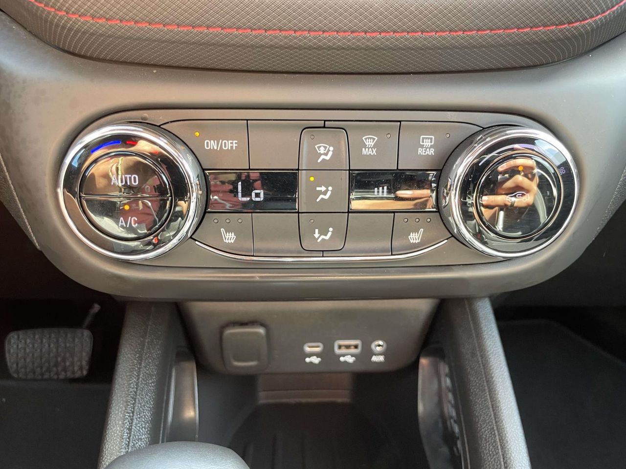 2023 Chevrolet Trailblazer RS photo 28