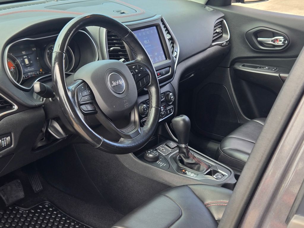 2021 Jeep Cherokee Trailhawk photo 16
