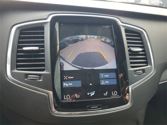 2020 Volvo XC90 T6 Momentum photo 20