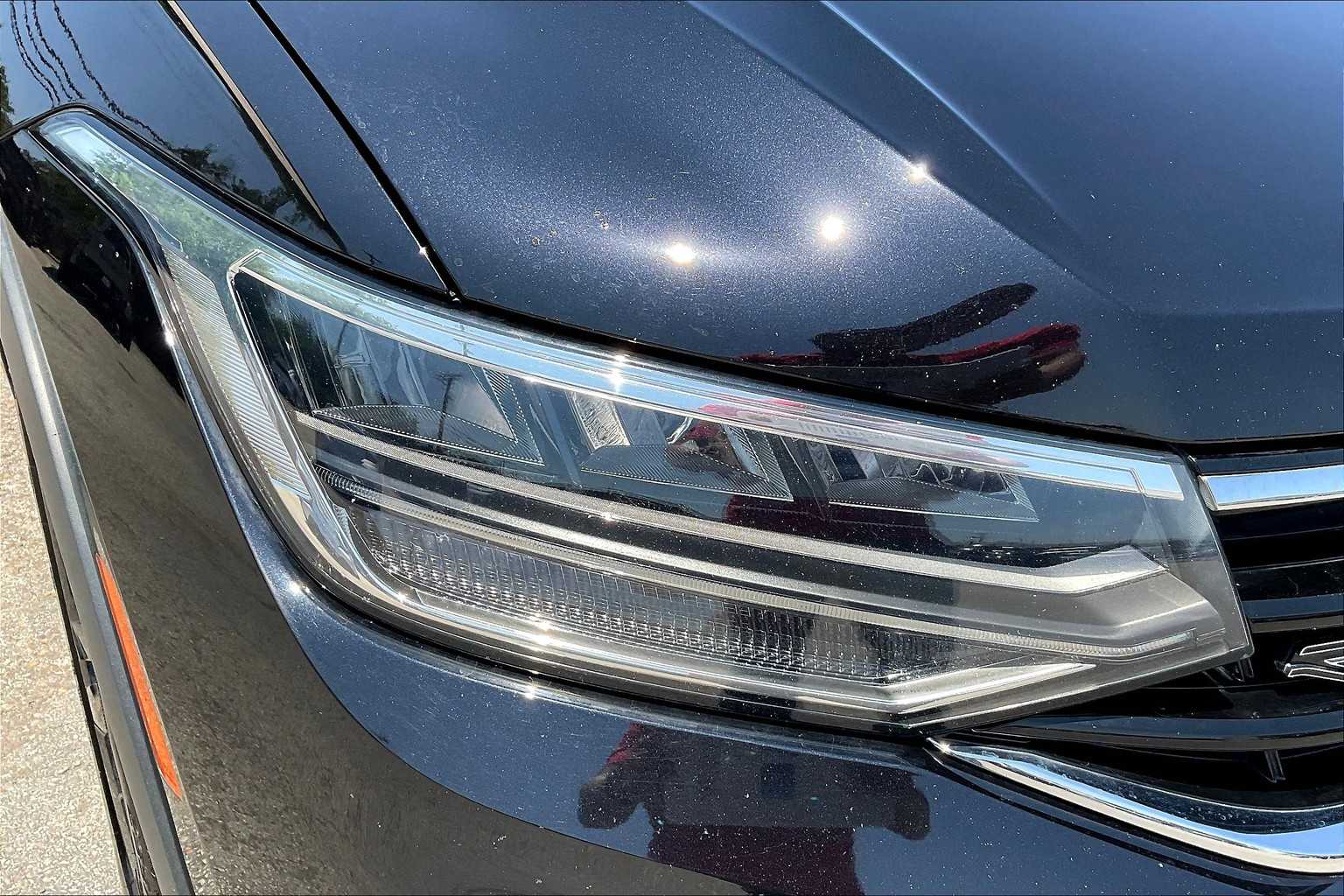 2024 Volkswagen Tiguan SE R-Line Black photo 24