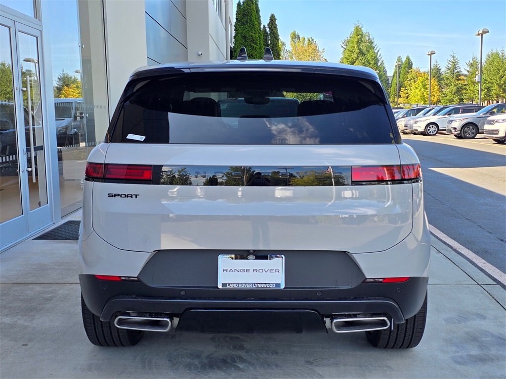 2025 Land Rover Range Rover Sport SE photo 6