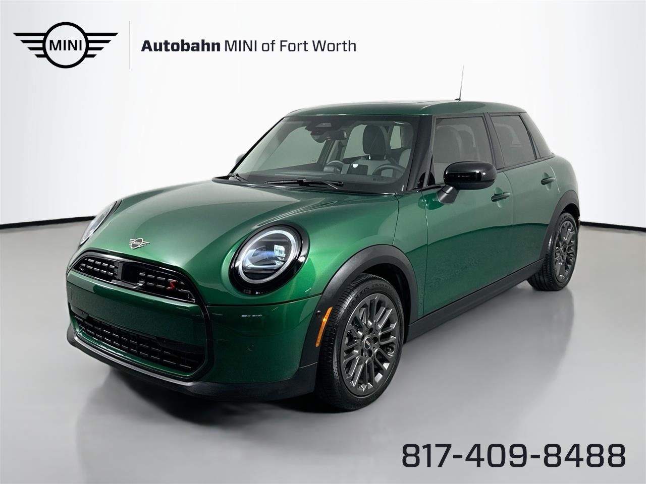 2025 MINI Hardtop 4 Door S's photo