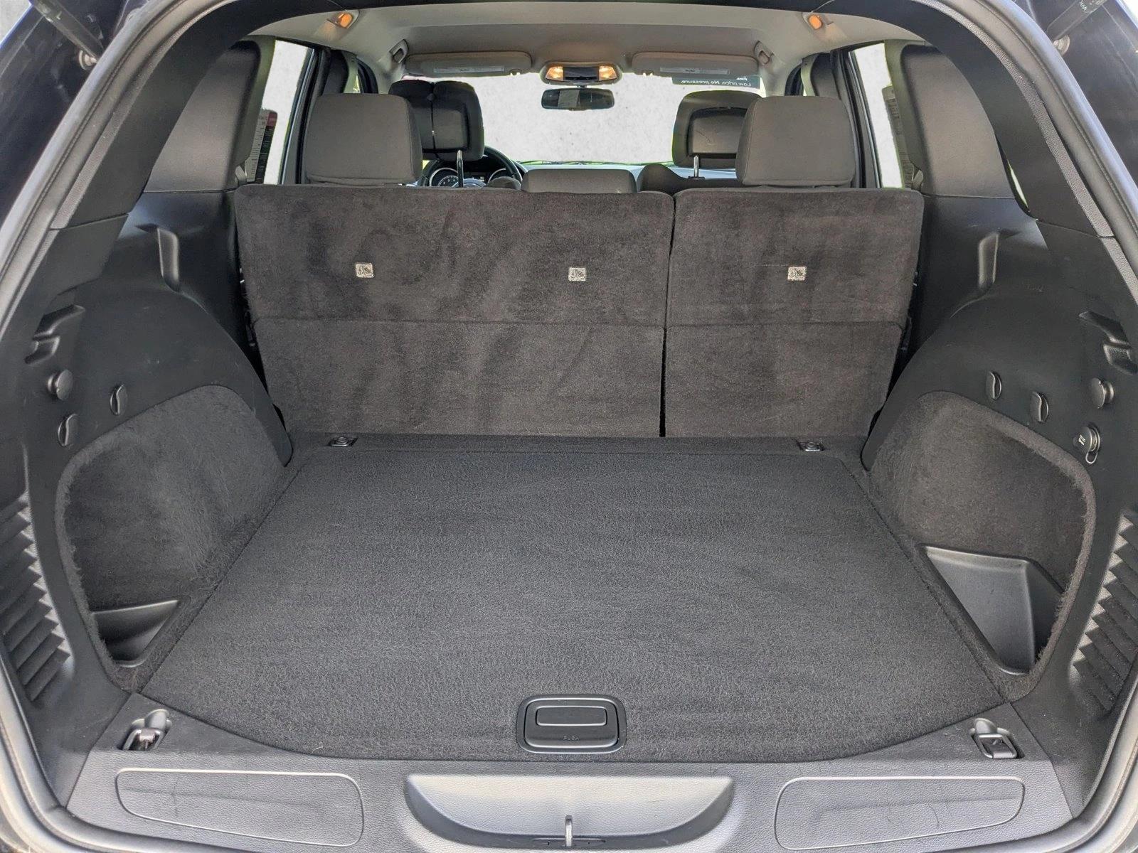 2013 Jeep Grand Cherokee Laredo photo 6