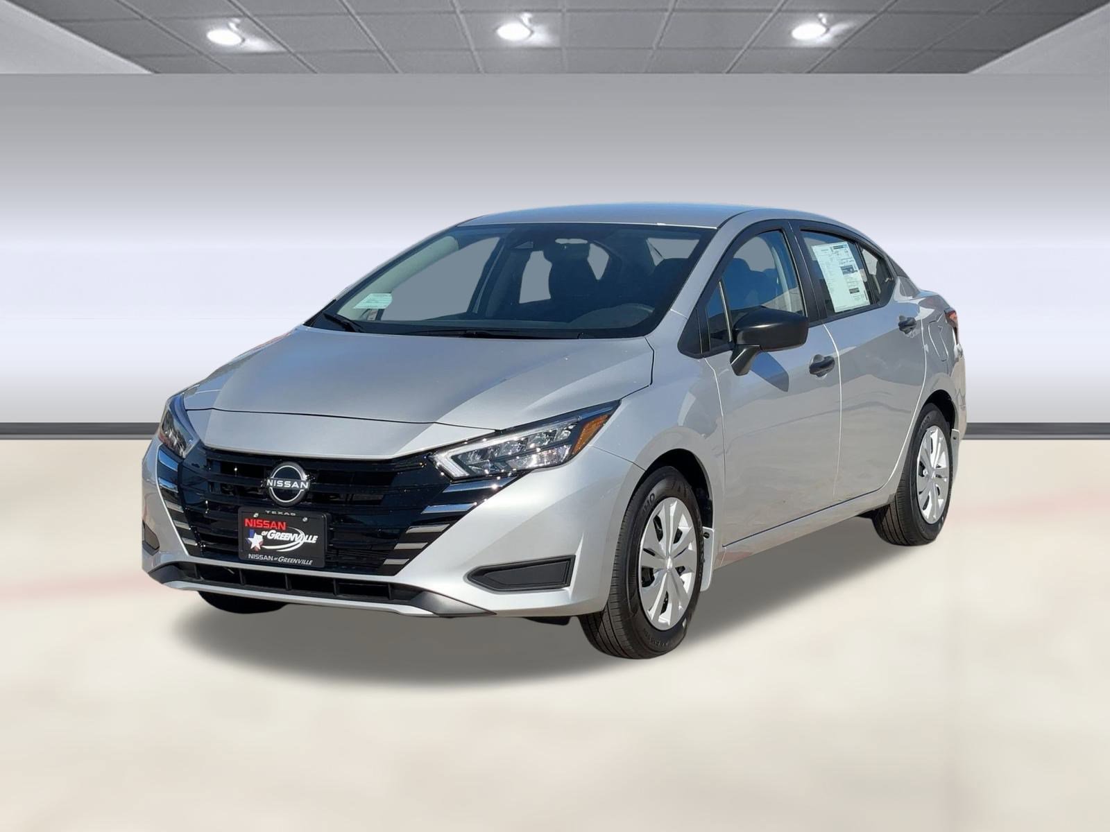 2025 Nissan Versa Sedan S's photo