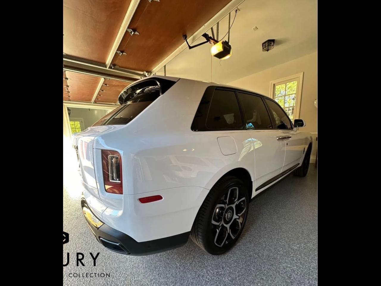 2023 Rolls Royce Cullinan Black Badge photo 3