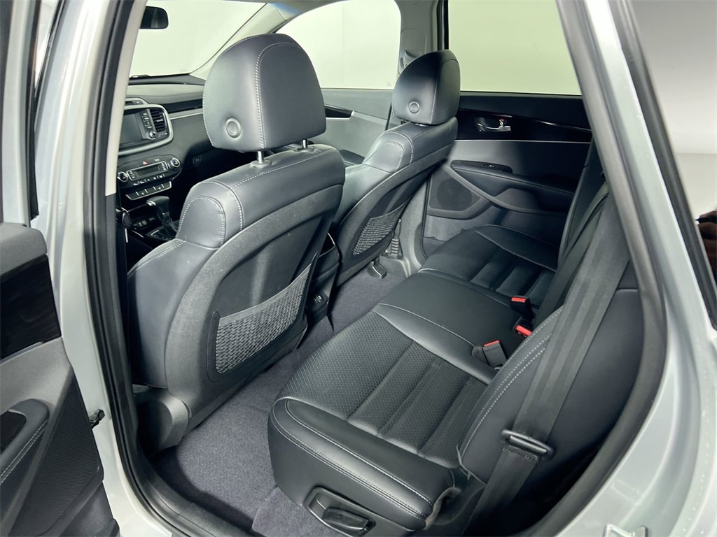 2019 Kia Sorento EX photo 29