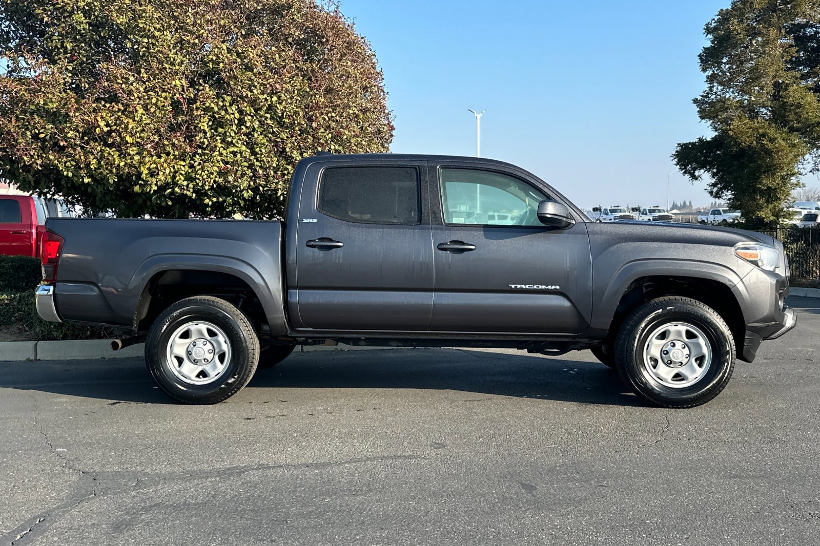 2023 Toyota Tacoma SR5 photo 3